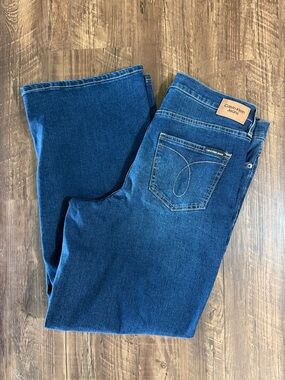 Calvin Klein High Rise Wide-Leg Jeans Size 12